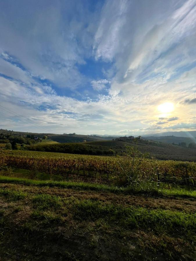 Langhe E Roero - Casa Da Angela Lejlighed Sommariva Perno Eksteriør billede